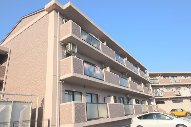 ツインコート帝塚山の外観