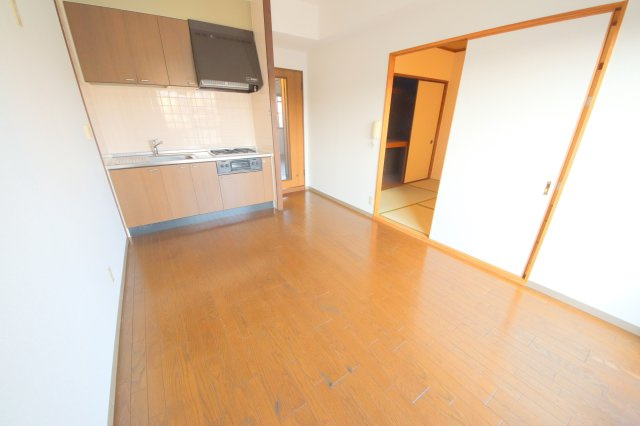 ツインコート帝塚山の居間・リビング