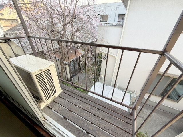 さつき荘のバルコニー