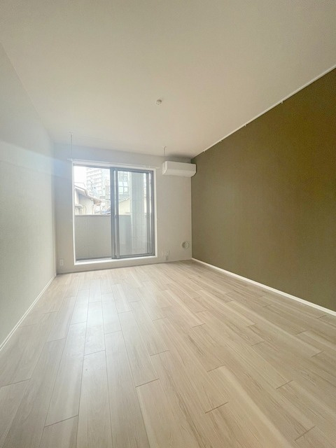 ゲミュートリヒの居間・リビング|★明るいフローリングのお部屋です★