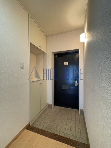 ハイツ南の玄関