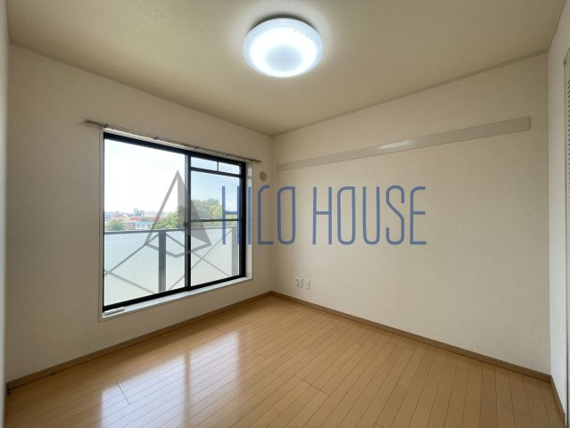 ハイツ南の寝室