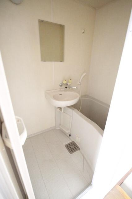 エレガントミヤⅡの洗面所|※別号室写真