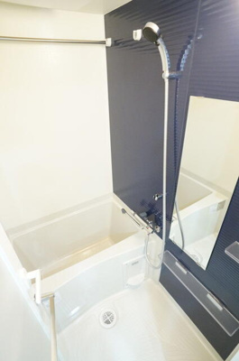 【浴室】 | グランヴァン横濱反町 | 別のお部屋の参考写真です