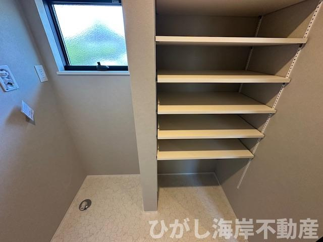 藤沢市片瀬山１丁目　新築戸建　全2棟のランドリースペース|洗濯機置場