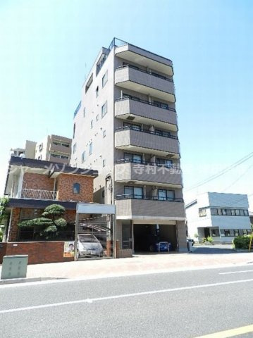 カルサードス滝口の外観