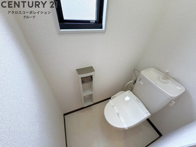 ゆったり落ち着けるトイレです