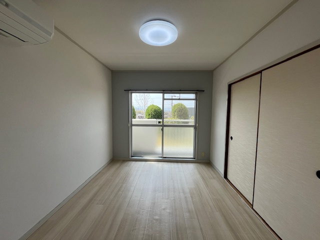 槇塚台Ｃ住宅1号棟の洋室