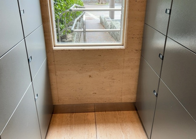 【その他共用部分】 | エステ・スクエア成瀬壱番館 | 共用部分は、一棟の建物に住む区分所有者全員が共同で所有するとし、共用部分の管理、補修などは、区分所有者で形成される管理組合が行います。個人の判断で勝手に変更することはできませんので覚えておきましょう。