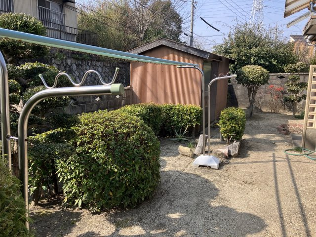 碧南市山神町の庭