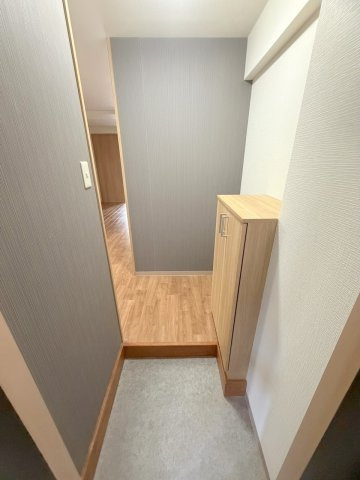 正本マンションの玄関