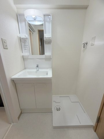 正本マンションの洗面所