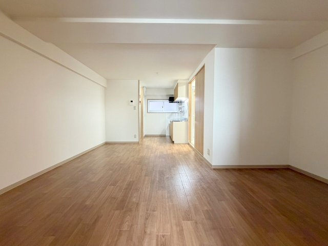 正本マンションの居間・リビング