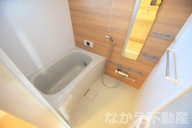 【浴室】 | 日々の疲れを癒すお風呂付です