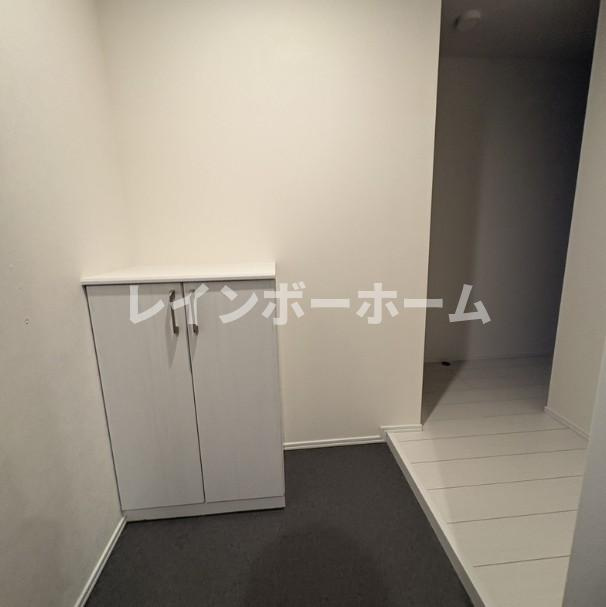 メルラス浦安の玄関|※同施工業者参考写真