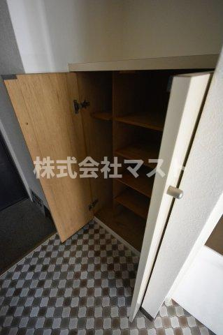 ルミナス難波の収納