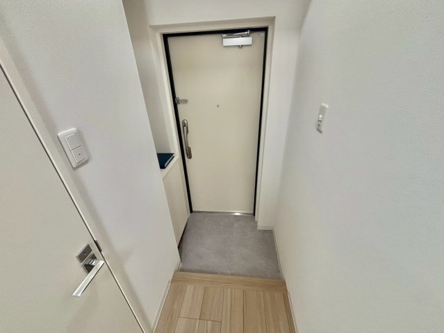 MISTRAL千代田町の玄関