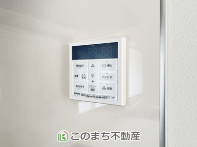 【設備】 | KEM小山市羽川1期 | 手すり付きで小さなお子様にも安心の階段スペースです☆
