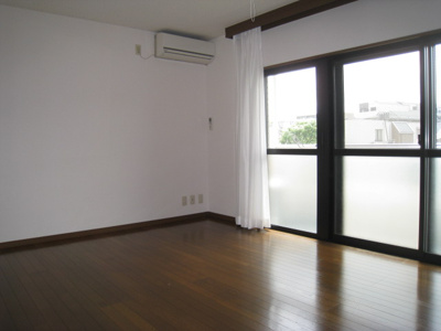 【居間・リビング】 | ミューズ江古田 | ※写真は以前のものです。最新のものは近日中に掲載いたします。