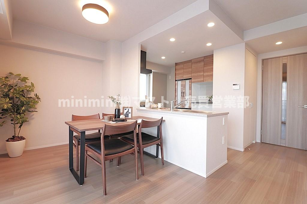 レーベン千里青山台の内装