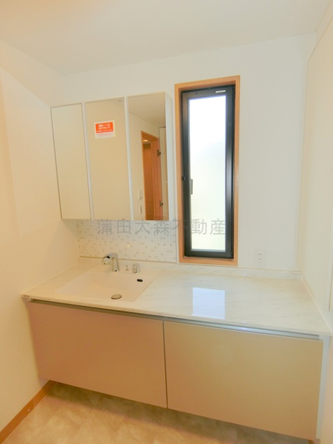 山王3丁目38戸建ての洗面所|2Fの洗面所　独立洗面台