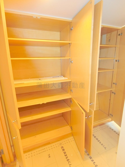 山王3丁目38戸建ての収納|2F廊下の収納