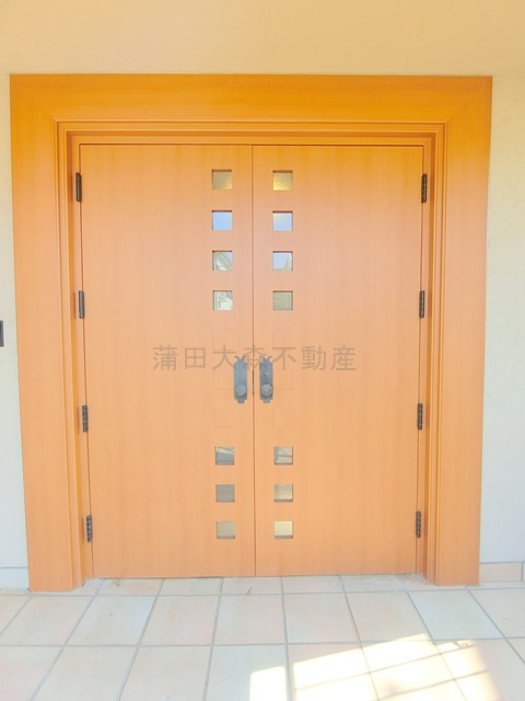 山王3丁目38戸建ての玄関