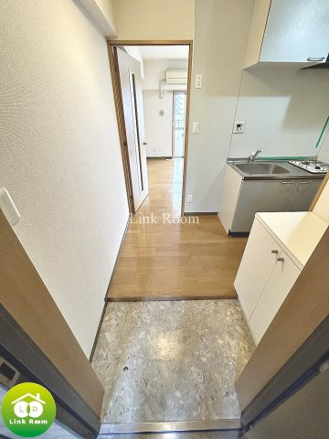 コンフォール深川の玄関