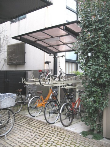 オーパス信濃町のその他共用部分|敷地内駐輪場