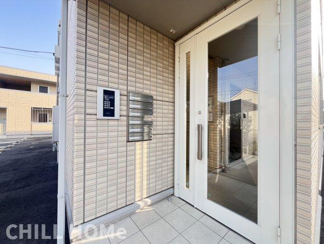 コンフォートレジデンスAのエントランス|他社様掲載物件もまとめてご紹介、ご案内可能です(^^)/