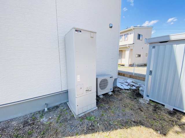 渋川市中郷　中古一戸建て住宅のその他|エコキュート460L！