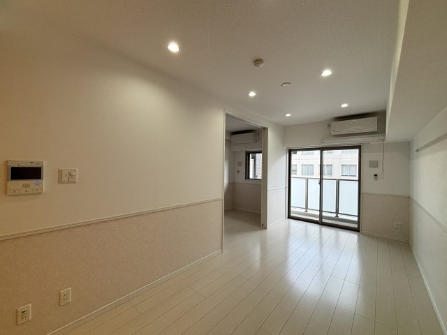 セントフィールド一番町の居間・リビング