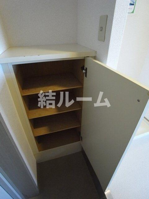 杉並区桃井４丁目の賃貸マンションの収納|別号室参考写真