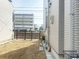 【外観】 | 【お客様第一主義】定休日でもお客様の御都合に合わせてスタッフが代休等を頂きながら対応致します♪