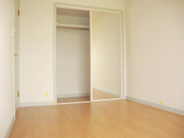 ｂｅａｍｉｎｇの内装|洋室