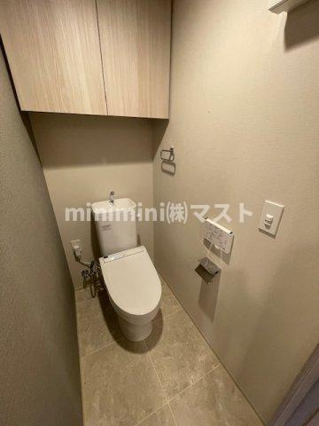 大阪市中央区内久宝寺町２丁目の賃貸マンションのトイレ