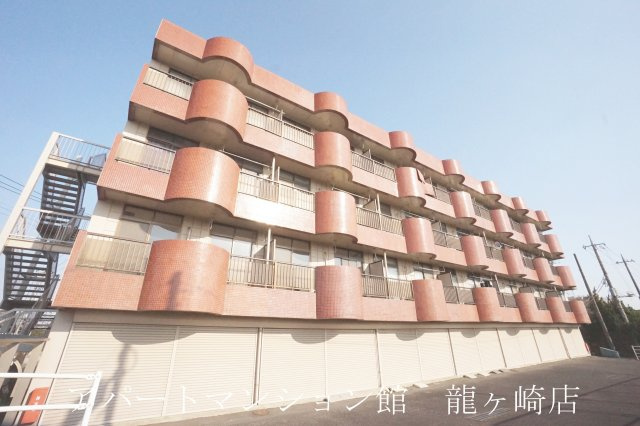 藤ビル佐貫マンションの外観