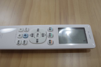 【冷暖房・空調設備】 | 【仲介手数料無料！！】ライオンズマンション京王永山　2階　3398万円 | エアコンリモコン