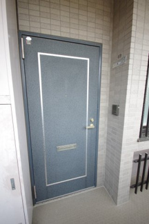 【玄関】 | 【仲介手数料無料！！】ライオンズマンション京王永山　2階　3398万円