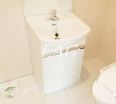 【洗面所】 | カーサ・ビアンカ | 洗面台です。