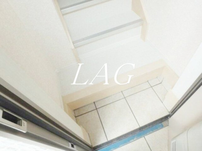 【玄関】 | カーサ・ビアンカ | 玄関です。