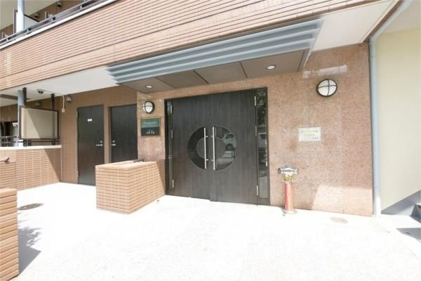 サンパティオ文京千石のエントランス