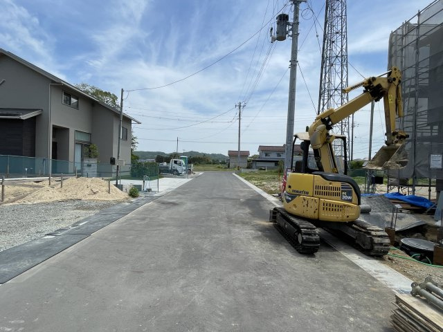新築戸建・新築建売　本宮市荒井　五百川小学校・本宮第一中学校の前面道路含む現地写真