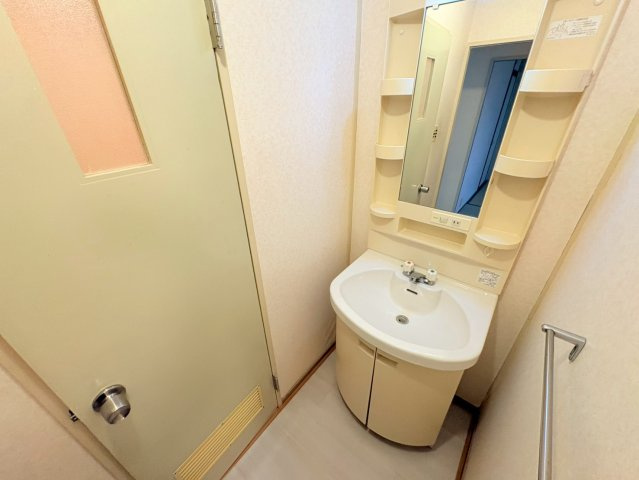六甲道レクランの洗面所