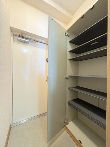 白金ビルの玄関|★玄関の写真です★