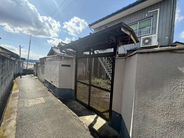 高崎市竜見町　売地の前面道路含む現地写真