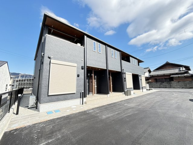 メゾン　ラフィーネⅡ