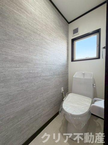 【トイレ】 | 前橋市大胡町　6LDK　中古住宅　 | 2階