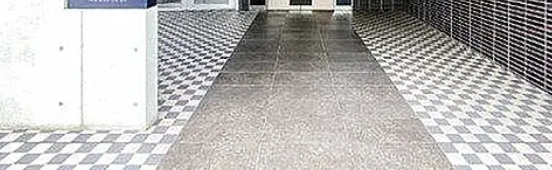 クレヴィスタ南千住のロビー