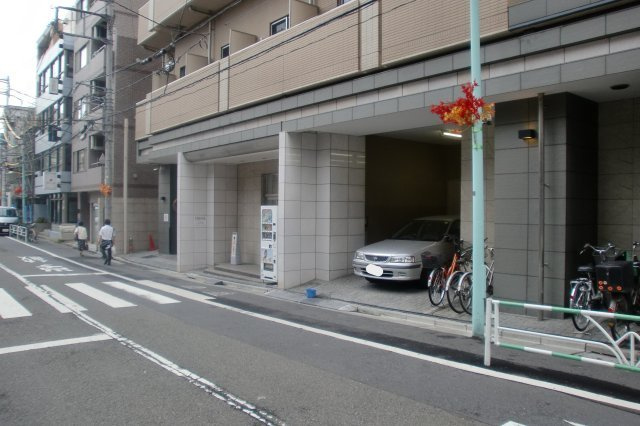 0023の駐車場